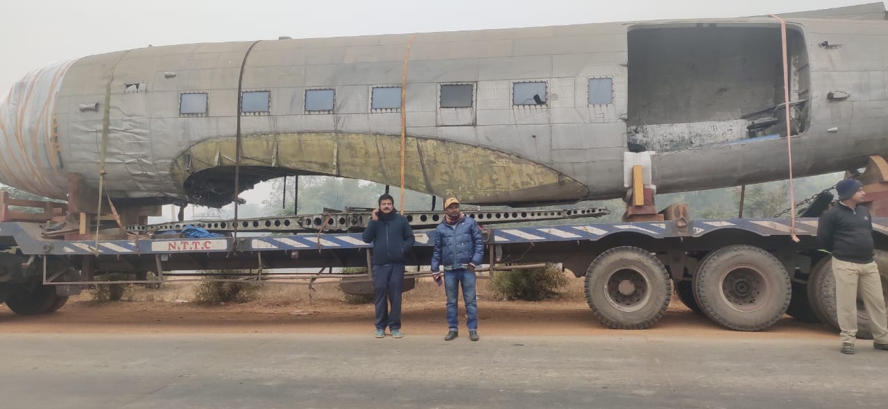 Biju Patnaik's Dakota aircraft brought to Bhubaneswar from Kolkata