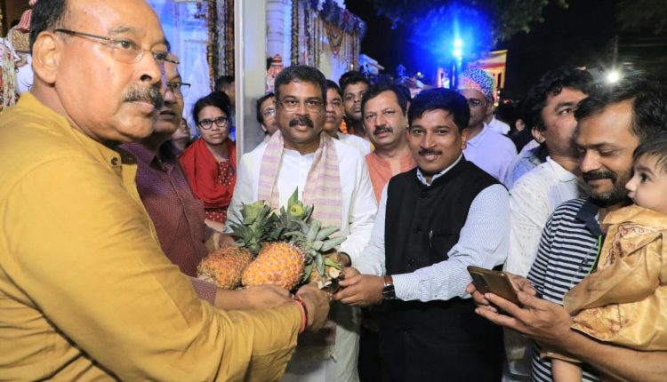 Dharmendra Pradhan Supports SOA University, Livelihood Alternatives and Mother Dairy's efforts to empower Gajapati farmers