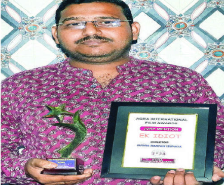 Odisha's young journalist Rudranjan wins Agra International Film Festival Award