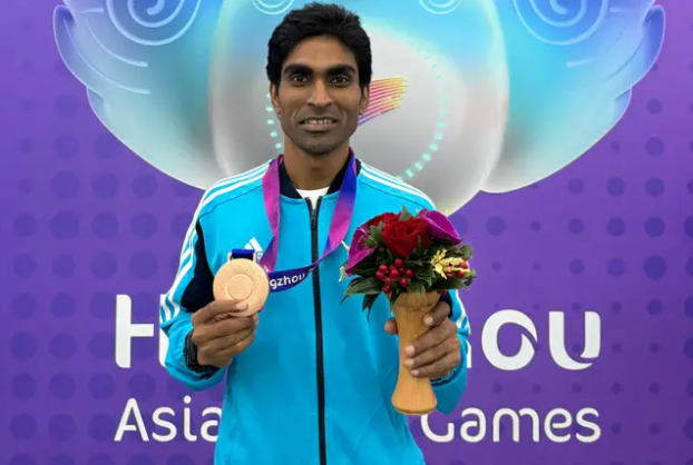 Odisha's Pramod Bhagat Strikes Gold in Singles at Para Asian Games