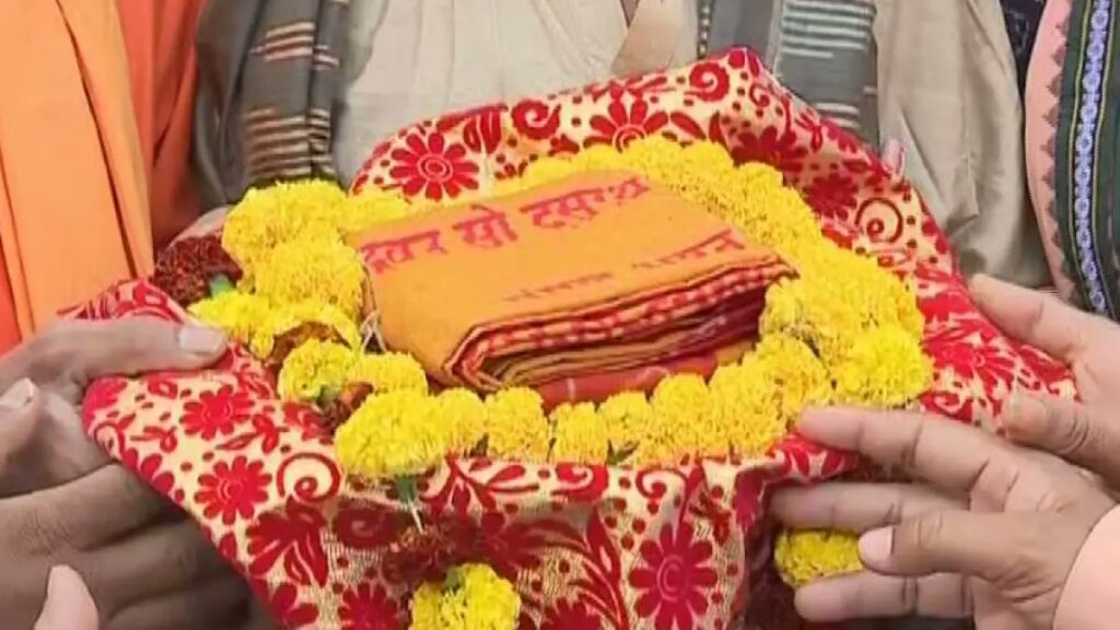 A proud moment for Odisha as special khandua pata sent for Lord Ram in Ayodhya 