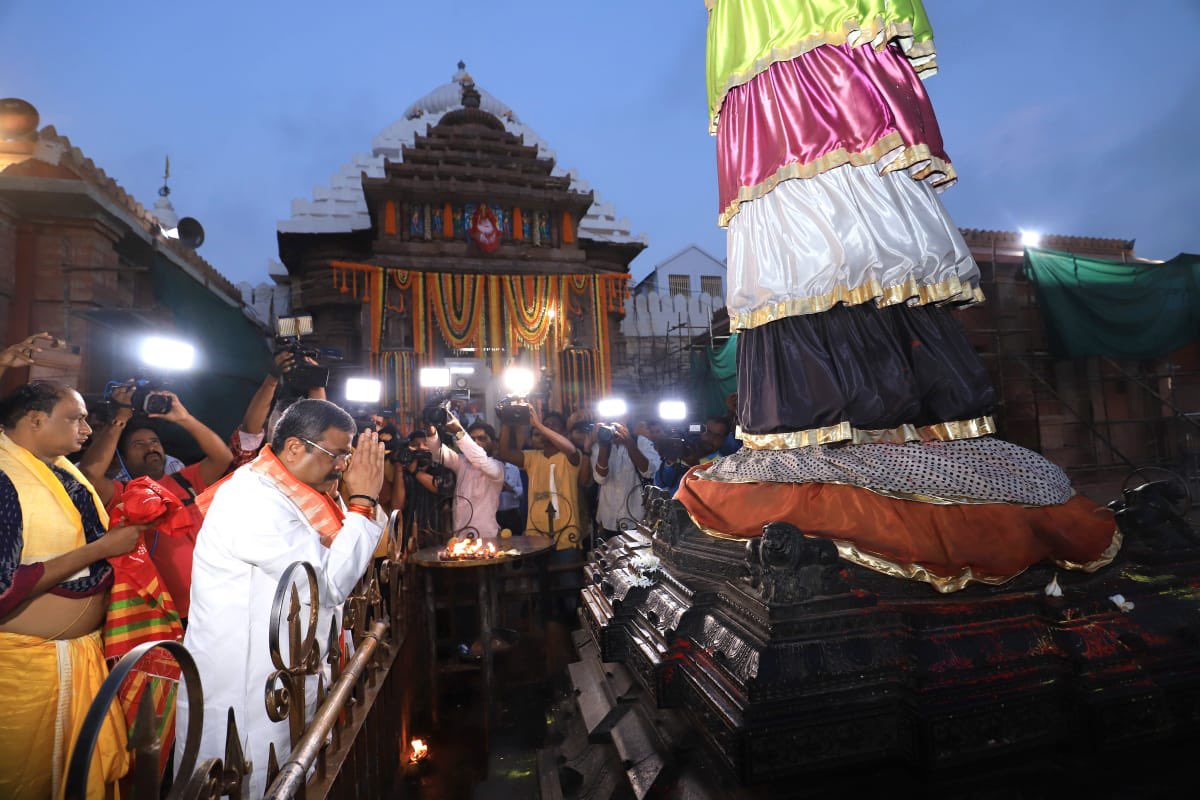 Union Minister Dharmendra Pradhan Visit Puri Jagannath Temple After LS Nomination