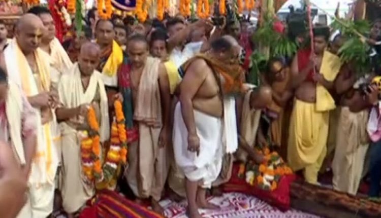 Construction works of chariots for Rath Yatra begin in Odisha's Puri