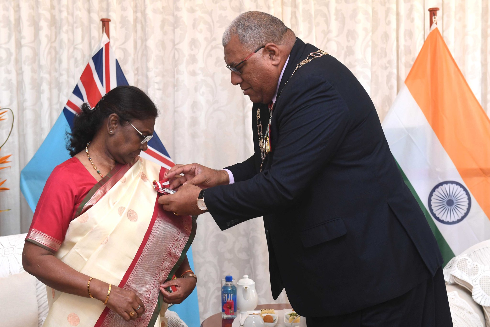 President Droupadi Murmu Receives Fiji's Highest Civilian Award