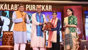 Odisha’s Ace Swimmer Pratyasa Ray Honored with Prestigious Ekalabya Puraskar 2024